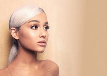 o.67350 Συνέχισε να τρέχεις Ariana Grande