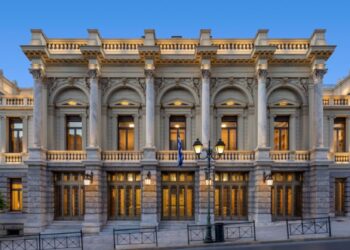 Τα παλαιότερα θέατρα που «έχουν αντέξει» στη «μοντέρνα» Αθήνα