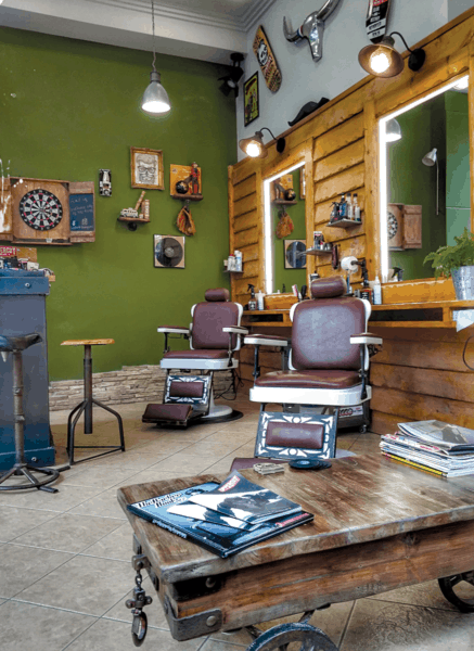 barbershop01 Τι ξεχωρίσαμε βολτάροντας στο Παγκράτι