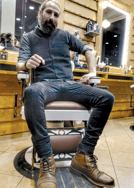 barbershop02 Τι ξεχωρίσαμε βολτάροντας στο Παγκράτι