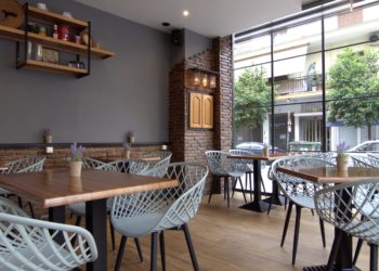 Chalet Caffe Pizzeria: Η καλύτερη πίτσα βρίσκεται στο CHALET της Καλλιθέας (+Video)