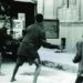 Ούπατις ούπατις ουπς*: Φόρος τιμής στους σαλταδόρους, στους μικρούς ήρωες και στα «όχι» 114 Ούπατις ούπατις ουπς*: Φόρος τιμής στους σαλταδόρους, στους μικρούς ήρωες και στα «όχι»