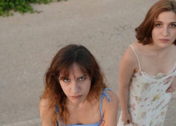 ΣΚΙΑΔΑΡΕΣΕΣ | Aτόφιες, ατελείς κι ωραίες