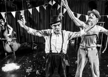 «Περιοδεύων Θίασος» | Η Μικρασιατική Καταστροφή και ο σκοτεινός ρόλος των Μεγάλων Δυνάμεων.