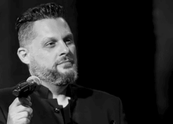 Τα τραγούδια λένε πάντα την αλήθεια | Μπάμπης Βελισσάριος