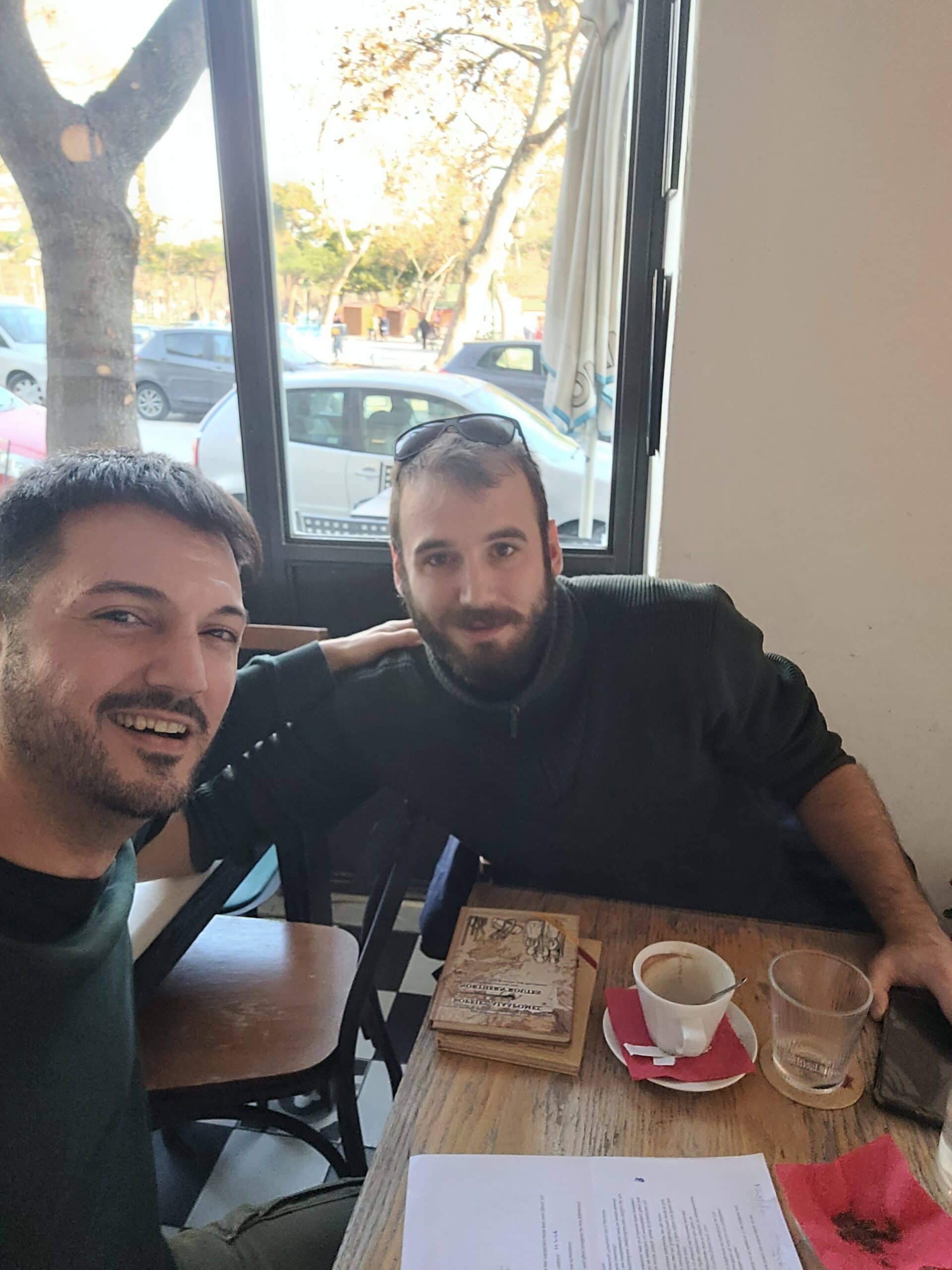 20240111 135555 scaled Ο Φίλιππος Φασούλας έχει τον τρόπο να σε πάει στις ρίζες της μουσικής μας