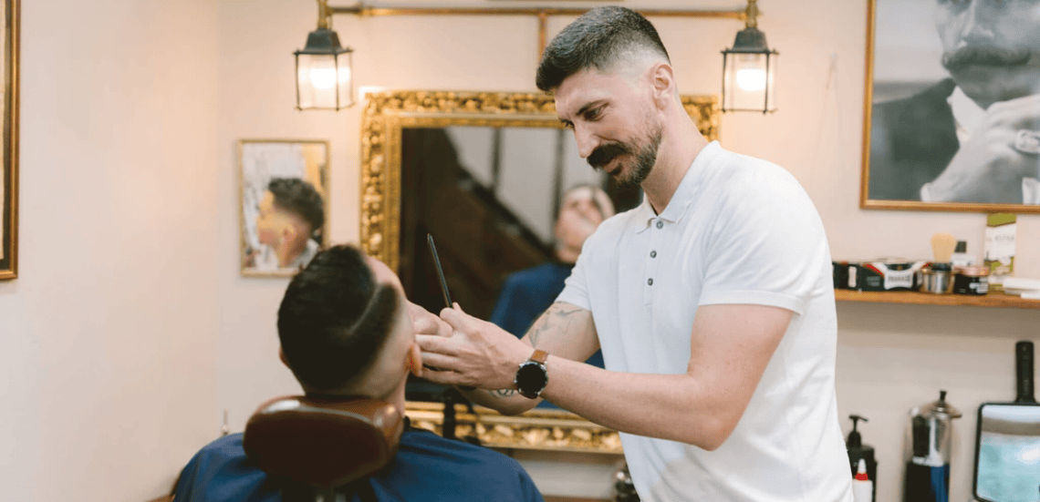 Untitled design1 2 Peaky Barbers: Με αγάπη ρετρό και με στυλ