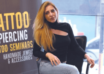 Γυναίκες της πόλης | Ρέα Πεδιαδιτάκη: Μελάνια και άνθρωποι που μένουν