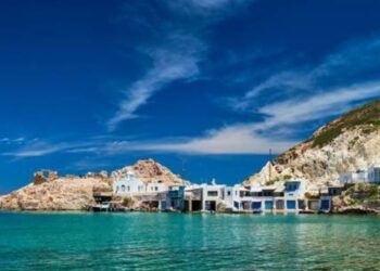 Ποια ελληνικά νησιά είναι τα καλύτερα για το καλοκαίρι του 2024 σύμφωνα με το National Geographic;