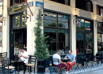 Πολίτικα γλυκά από το Σερμπετόσπιτο της Νάνσυ