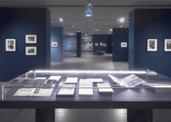 Ίδρυμα Β&Ε Γουλανδρή | Τιμά τους Henri Cartier-Bresson και Martine Franck με ένα διπλό φωτογραφικό αφιέρωμα στην Αθήνα και στην Άνδρο