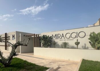 Miraggio: Αll day & night απολαύσεις στην παραλία Βραχατίου