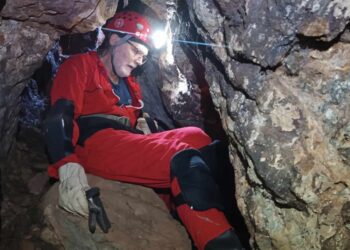 Μιλήσαμε με τον Νίκο Λελούδα, τον «αρχαιότερο εν ενεργεία σπηλαιολόγο της χώρας»