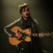 Ο Timothée Chalamet ερμηνεύει σπάνια τραγούδια του Bob Dylan στο Saturday Night Live!