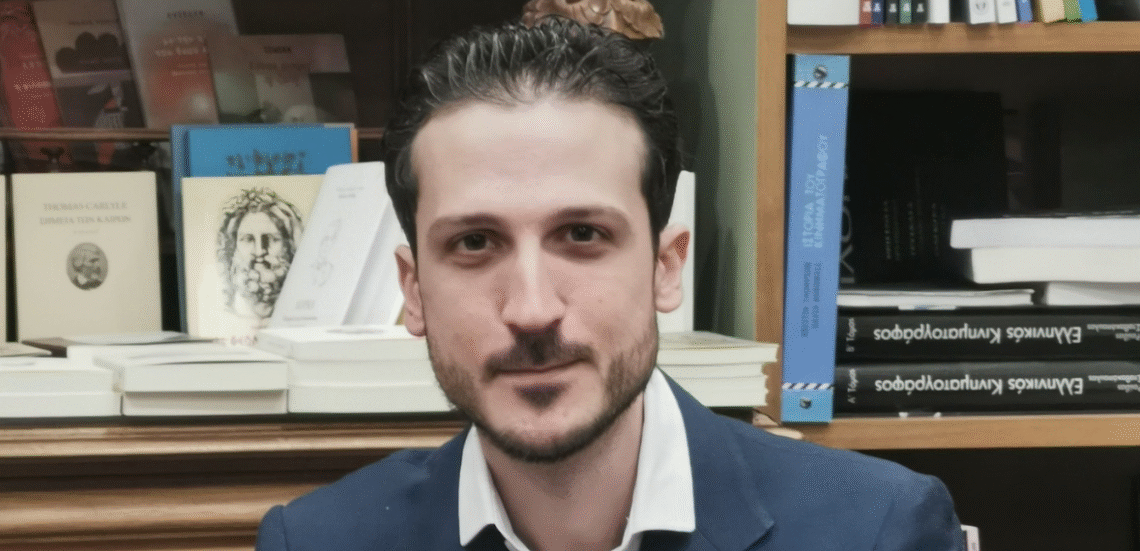 123 Anywhere St. Any City1 15 Ο Σταύρος Αναστασόπουλος δεν έχει έρθει από άλλο αιώνα. Το παιάνισμά του μοιάζει χάδι που αναγκαιούμαστε εδώ και τώρα.