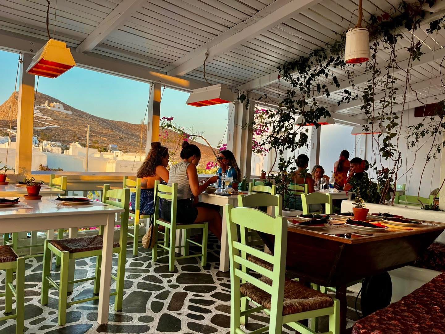 IMG 0792 Το ζυμαράκι: Τρεις χώροι, μία κυκλαδίτικη εμπειρία