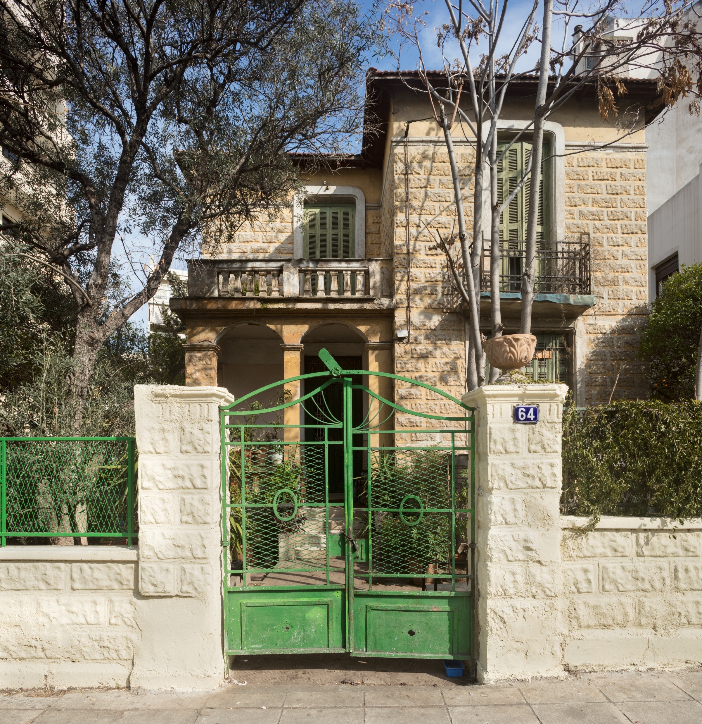 Αγίας Λαύρας Κυπριάδη Ειρήνη Γρατσία: «Τα κτήρια είναι σαν τους φίλους, όσο τα γνωρίζεις τόσο τα αγαπάς»