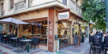 Tasis: Η πιο γευστική (σ)τάση στην Πατησίων 80 Tasis: Η πιο γευστική (σ)τάση στην Πατησίων