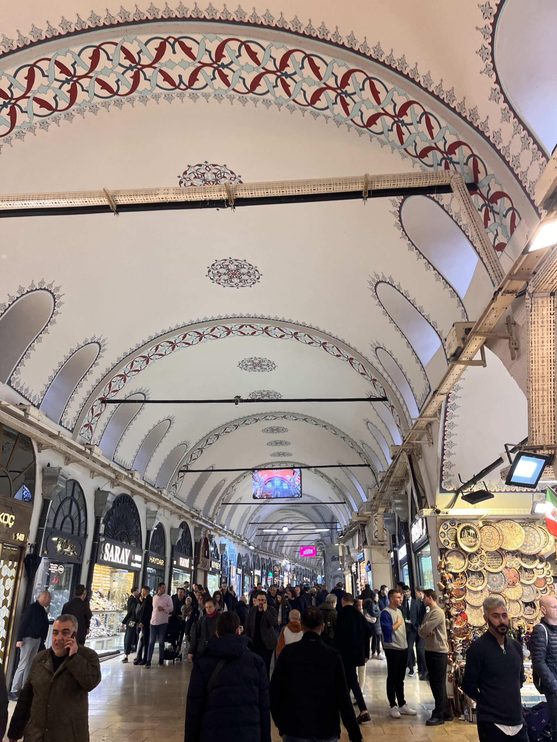 Η Πόλη Ζει πάει στην Πόλη που ζει 120 ΜΕΓΑΛΟ ΠΑΖΑΡΙ scaled Η Πόλη Ζει πάει στην Πόλη που ζει