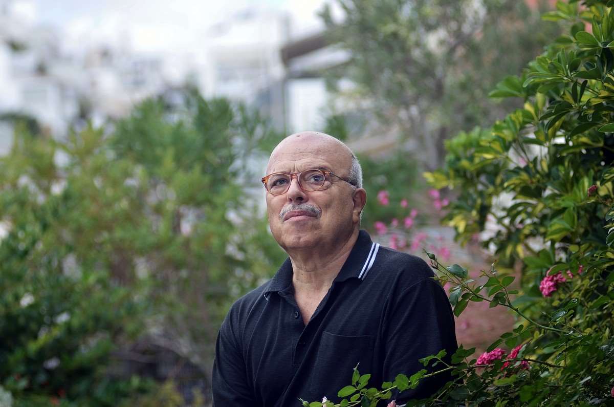 Ξανθούλης Παρουσίαση του βιβλίου «Η Σιωπή των Σταθμών» του Γιώργου Τζιόκα στο Μουσείο Ιδρύματος Βασίλη & Ελίζας Γουλανδρή