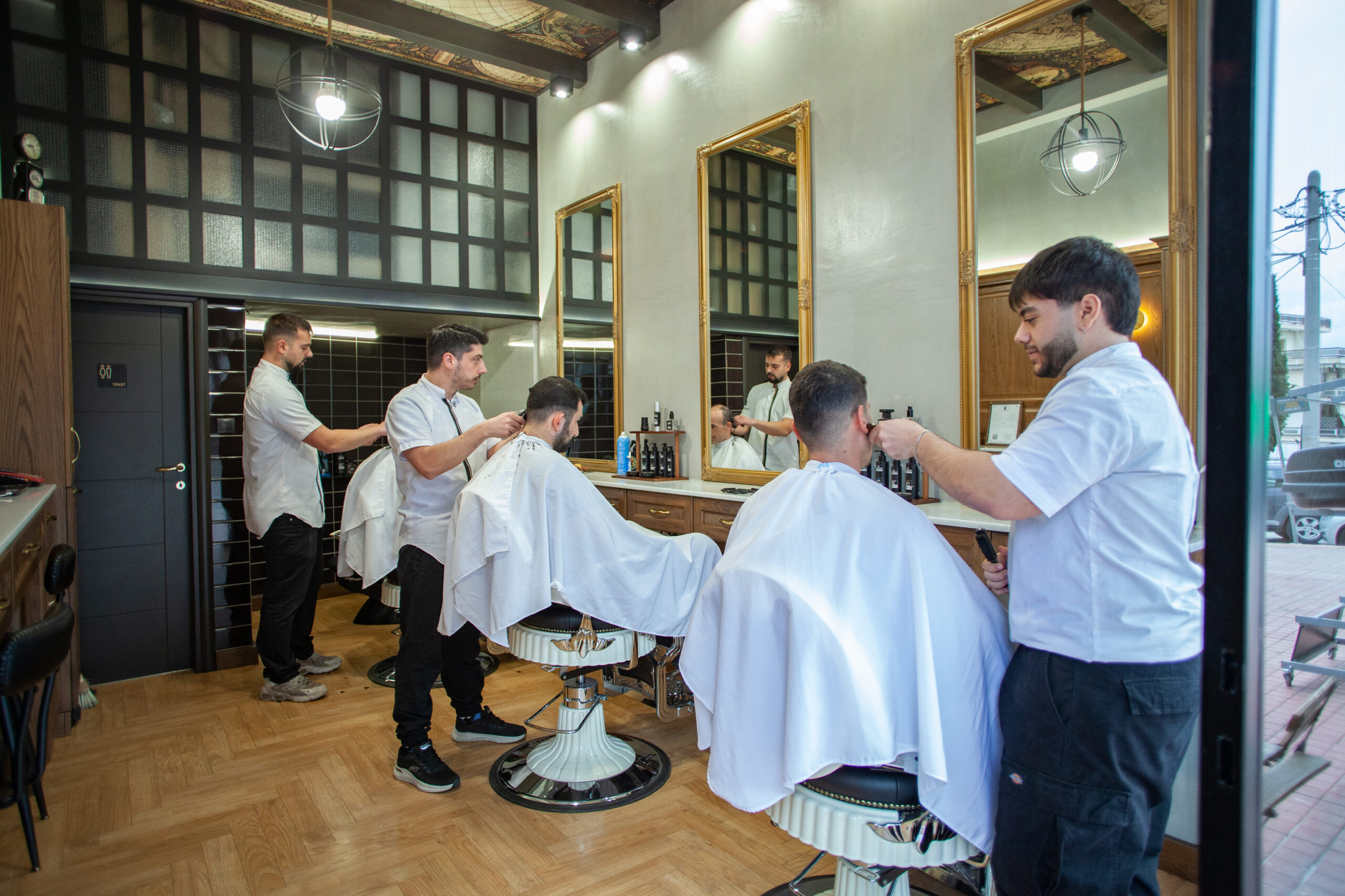 IMG 9864 scaled Barberian BarberShop: Χωρίς βιασύνη. Μόνο με φροντίδα.