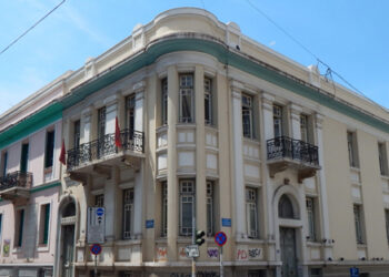 Η MONUMENTA φέρνει στο φως τις ιστορίες ιστορικών κτιρίων σε Αθήνα και Πειραιά
