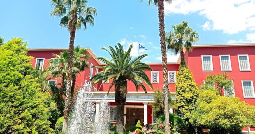 panteio 3 Όχι τυχαία… στην Καλλιθέα! | Ανάμεσα στο κέντρο και στη θάλασσα