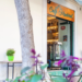 Café Montreal: Ποτό, τσιμπολόγημα  και μουσικάρες