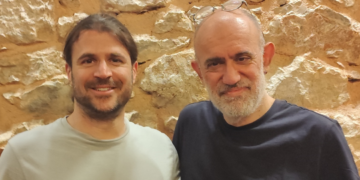 Ο Θανάσης Τριαρίδης και ο Ιάσονας Αποστολόπουλος συζητούν για την κρατική θανατοπολιτική στη Θεσσαλονίκη 28 Ο Θανάσης Τριαρίδης και ο Ιάσονας Αποστολόπουλος συζητούν για την κρατική θανατοπολιτική στη Θεσσαλονίκη