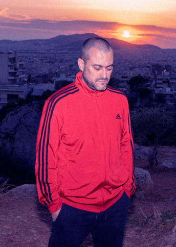 Pan Pan: Όταν το προσωπικό γίνεται κοινό, σε έναν «Αγοραφοβικό» Σεπτέμβρη 106 Pan Pan: Όταν το προσωπικό γίνεται κοινό, σε έναν «Αγοραφοβικό» Σεπτέμβρη