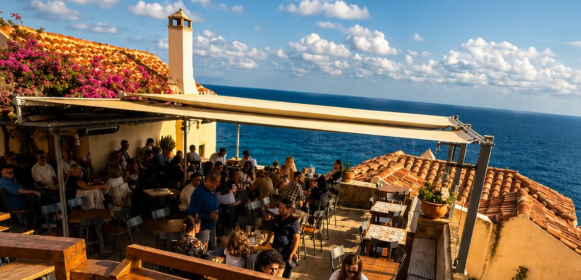 Αν βρεθείς στη Μονεμβασιά, το ΕΝΕΤΙΚΟ, είναι must! 105 123 Anywhere St. Any City 15 Αν βρεθείς στη Μονεμβασιά, το ΕΝΕΤΙΚΟ, είναι must!