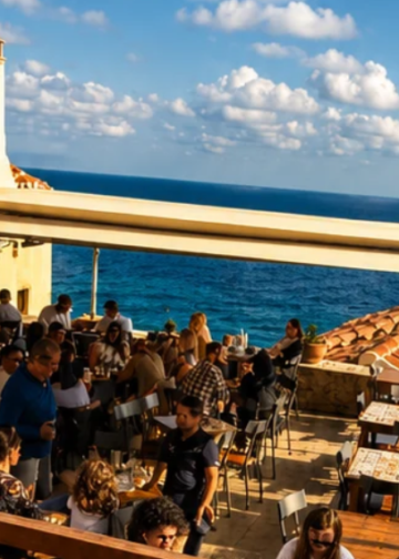 Αν βρεθείς στη Μονεμβασιά, το ΕΝΕΤΙΚΟ, είναι must!
