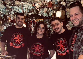 Red lion pub: Still roaring