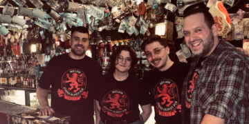 Red lion pub: Still roaring
