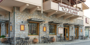 Μορέως Ήδιστα: Δαγκώνοντας ένα αμυγδαλωτό…