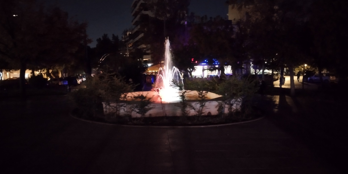 123 Anywhere St. Any City 24 Η Πόλη Ζει