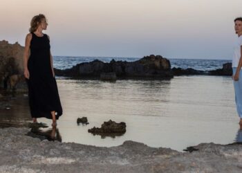 «Καληνύχτα Μητέρα»: Το βραβευμένο με Πούλιτζερ έργο έρχεται τον Νοέμβριο στα Χανιά